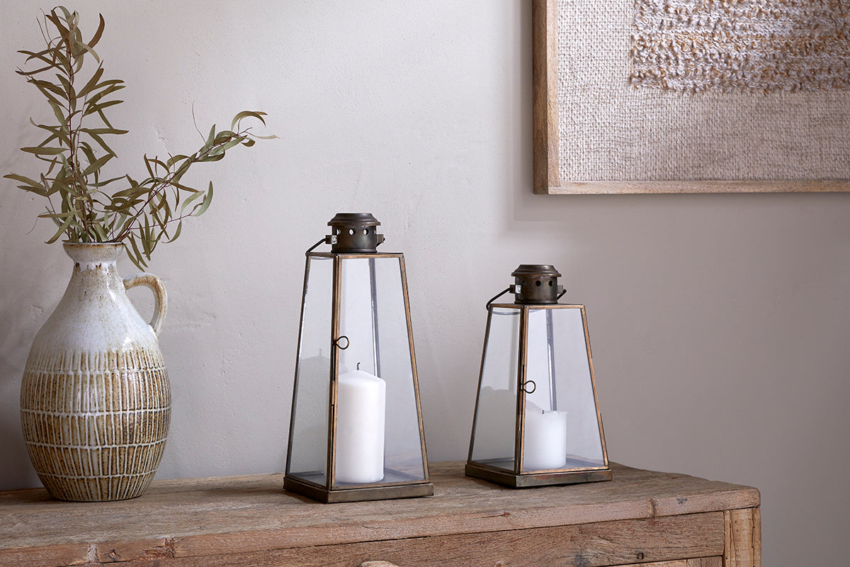 Giva Lantern - Antique Brass
