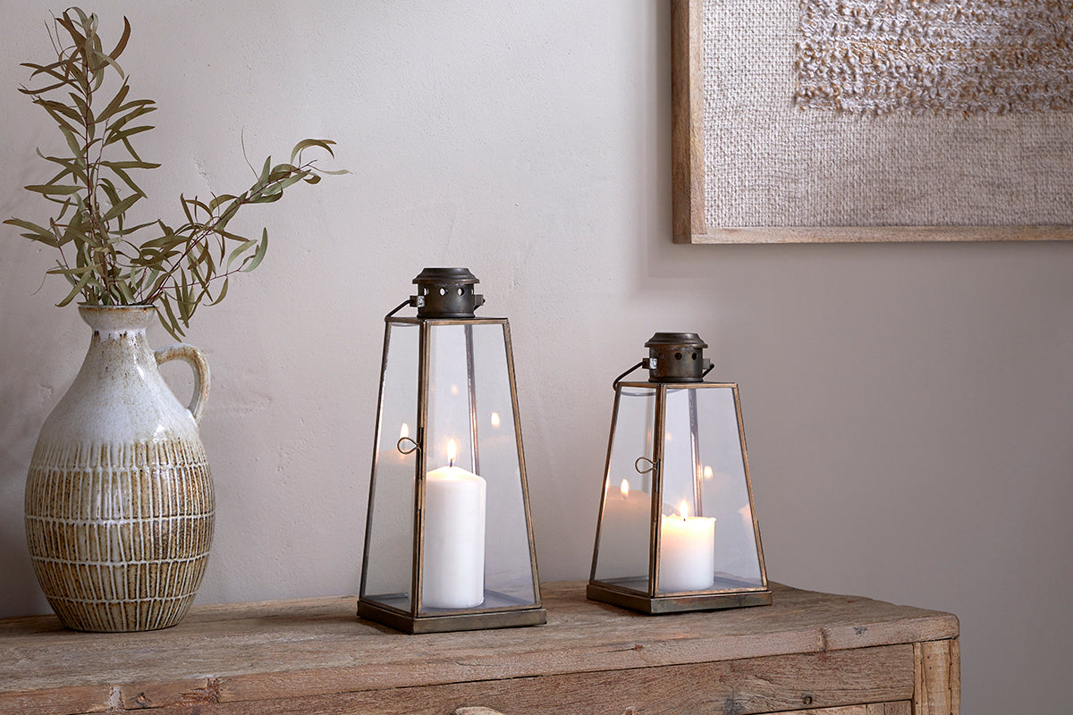 Giva Lantern - Antique Brass